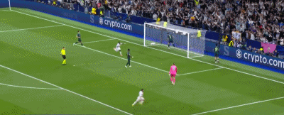 M6米乐-这庆祝打几分？巴尔韦德三次庆祝：捶胸挥拳、指队友、拥抱队友